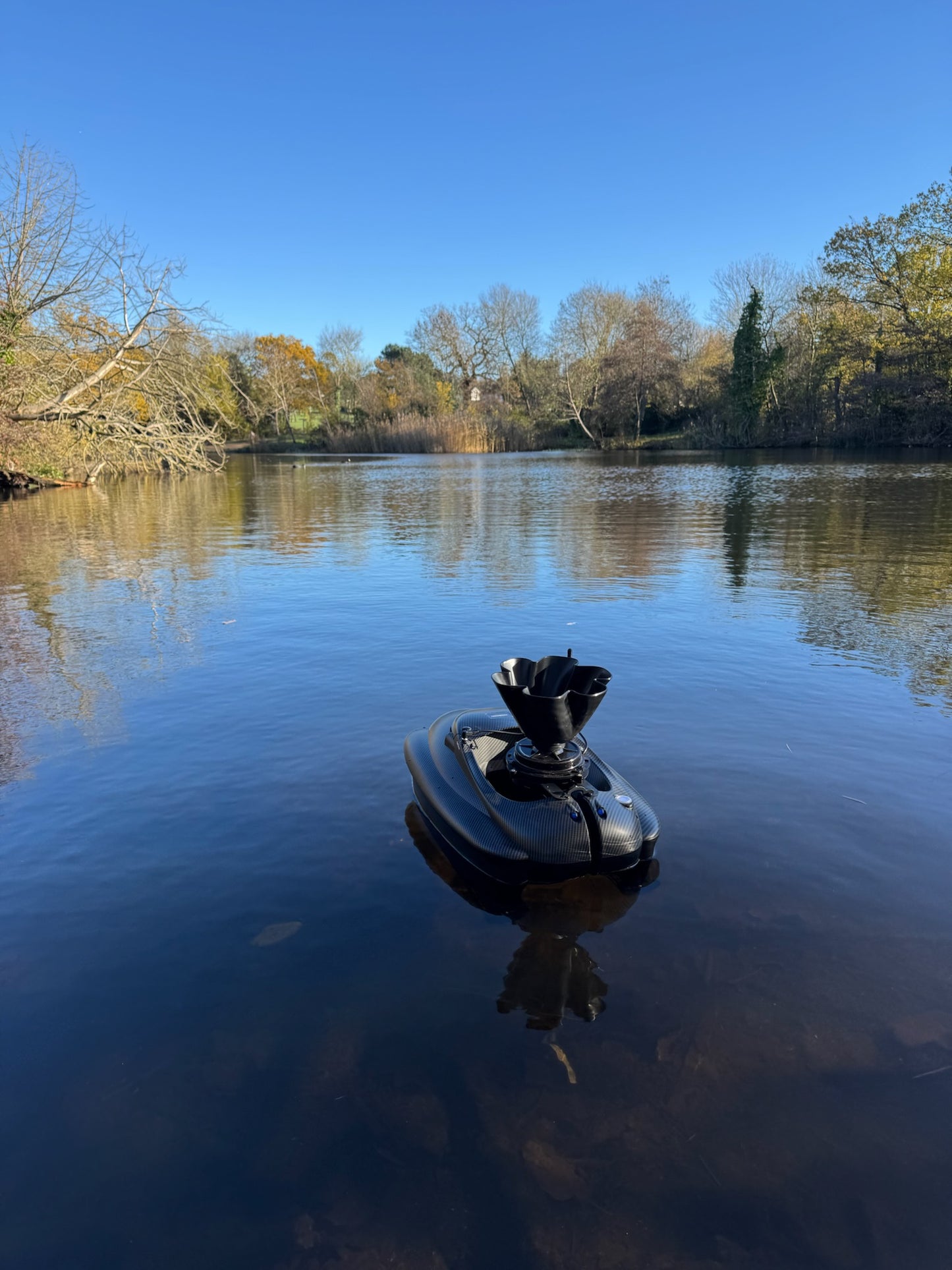 Horizon MANTA Bait Boat - GPS Autopilot, Built-in Sonar, Bait Spreader - PRE-ORDER